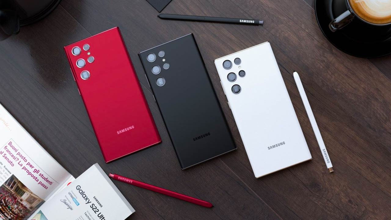 Samsung представила Galaxy S22 Ultra